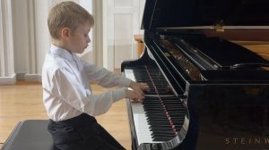 М. Фрей. «Этюд»; Н. Я. Любарский. «Чешская песня». Исполняет Константин Семенов, г. Уфа