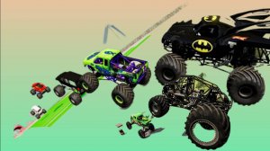 Эпические прыжки и аварии монстр-траков на высокой скорости в BeamNG Drive