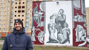 История на стенах города: в Мытищах воссоздали мурал в память о ткацкой фабрике Пироговского