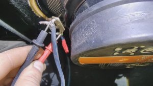как определить где плюс где минус на проводах на колонках динамиках автомобиля полярность динамиков