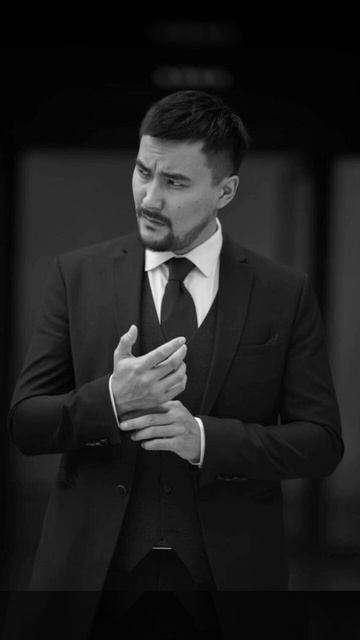Жансултан Жумагалиев. Певец. Артист. Модель #behindthescenes #wedding #rec #rek #edit #suit #marvel
