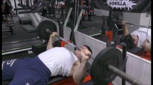 Артур Снахо чемпион по штанге