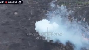 Эпичный прилёт на позицию xoxлов нашего БПЛА «Молния-2» с фосфором в качестве боевой части