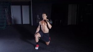 Жим гири одной рукой стоя на колене / Half Kneeling Single Arm Kettlebell Press