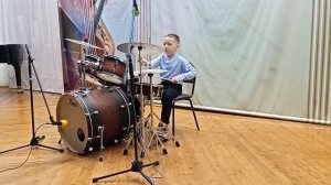 Queen - "We will rock you" Леонтьев Богдан