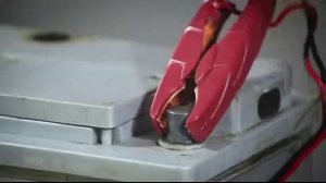 Видеообзор Как зарядить аккумулятор автомобиля?