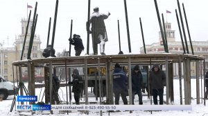 Новый год к нам мчится: на площади Советов монтируют каркас главной ёлки Кузбасса