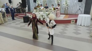 Танец поздравление для молодожёнов