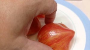 Потрясающе красивый томат Сердце Красного дракона