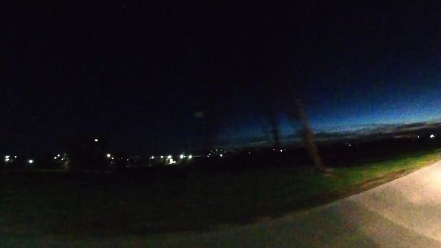 Шолохова, заправка Роснефть, сумерки, Сальск