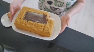 Торт   Медовик , очень вкусно и быстро.