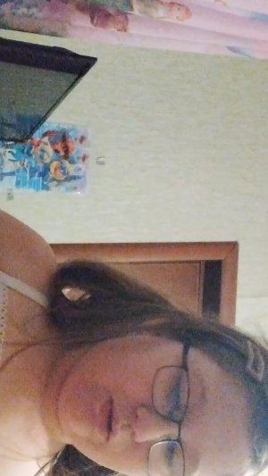 делаем новогоднюю поделку