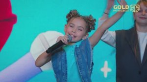 Соня Звонова с песней «Пой со мной» на Stars Time Party