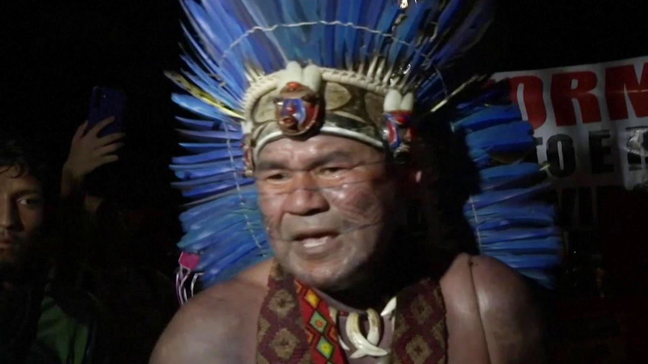 В Бразилии индейцы ворвались в здание, где проходила конференция ООН