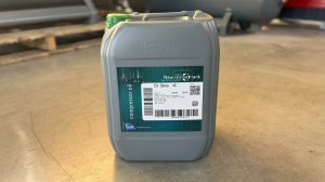 Масло компрессорное Eni Dicrea 46 для воздушных винтовых компрессоров. В наличии на складе в Москве