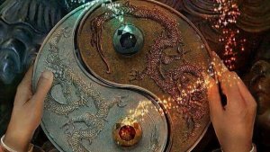 СОПЕРНИЦА "ЧУДИТ"....