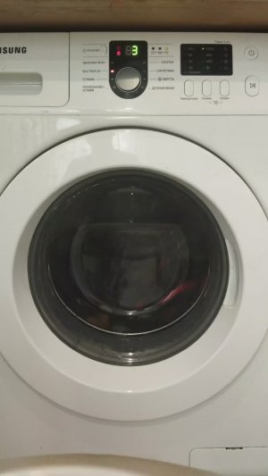 Samsung стиральная машина Прыгает как ненормальная
