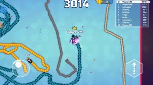 играем в змей .i.o . ставьте лайки )