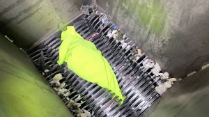 Измельчение ткани синтетического трикотажа на шредере ИШМ-220-500