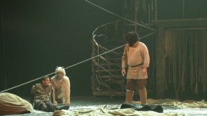 История о преданности и предательстве. Спектакль "Черная бурка" на самарской сцене