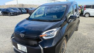 Toyota sienta 1021650