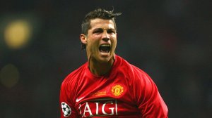 ВОСХОЖДЕНИЕ НА ТРОН ФУТОБОЛА. КРИШТИАНУ РОНАЛДУ ДУШ САНТУШ АВЕЙРУ