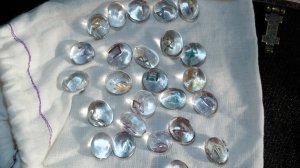 Набор Рун из горного хрусталя (гравировка и окрас)