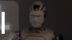 Презентация первого отечественного робота с искусственным интеллектом началась с падения