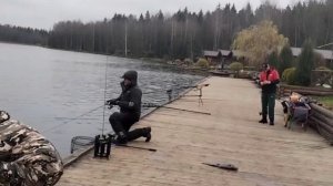 Обзор с водоема на запуске.