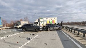 Авария в Артеме "Грузовик и две легковушки"