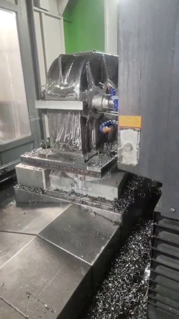 Горизонтальный обрабатывающий центр HMC1200 (часть 1) смотреть онлайн