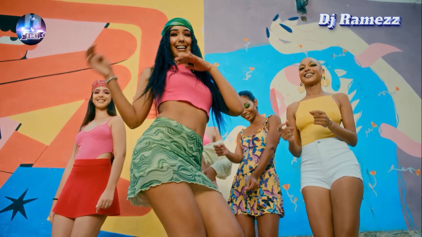 Улицы & Dj Ramezz -  Белая Ночь   2025 смотреть онлайн