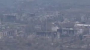 Прилёт ФАБ-3000 по позициям ВСУ в Мирнограде.