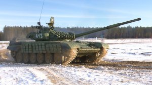 Танкисты ВВО повышают профессиональный уровень