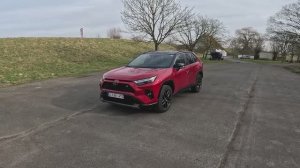 Новая Toyota RAV4 2025 осмотр и вождение  2.5 Hybrid G