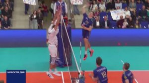 ОРЕНБУРГСКИЕ ВОЛЕЙБОЛИСТЫ ПОРАДОВАЛИ БОЛЕЛЬЩИКОВ