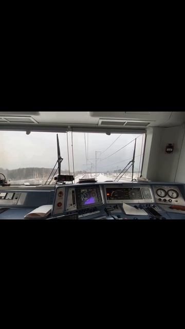 В современном локомотиве. Не забываем поставить 👍 и подписаться😉✅