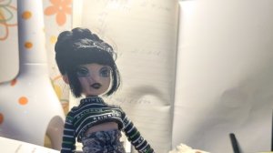 распаковка куклы венсдей