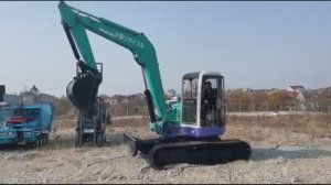 Экскаватор Komatsu PC75