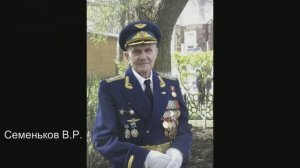 Парта Героя Семенькова Виталия Романовича в СОШ № 1 г. Александровск-Сахалинский