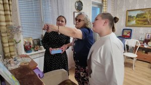 В Нягани «Волонтёры Победы» помогают бывшей узнице фашистских концлагерей