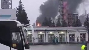 Появились кадры взрыва в Нижнекамске. Пострадало нефтехимическое предприятие 13.11.2025