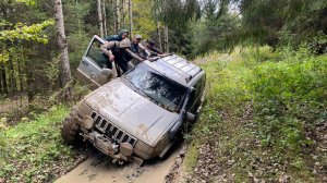 Веселые Малинки по бездорожью, Кто лучше? Луаз, нива, джип