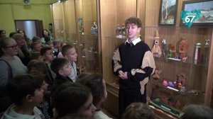 Глина, фантазия и не один час труда — в областной библиотеке открылась выставка «Педагоги и ученики»