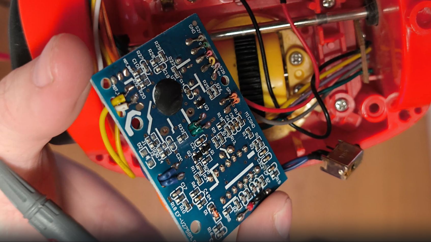 Часть 1. Начало ремонта . Гараж и радиомонтаж.