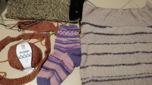 Рубрика " Рукоделие во время работы ".