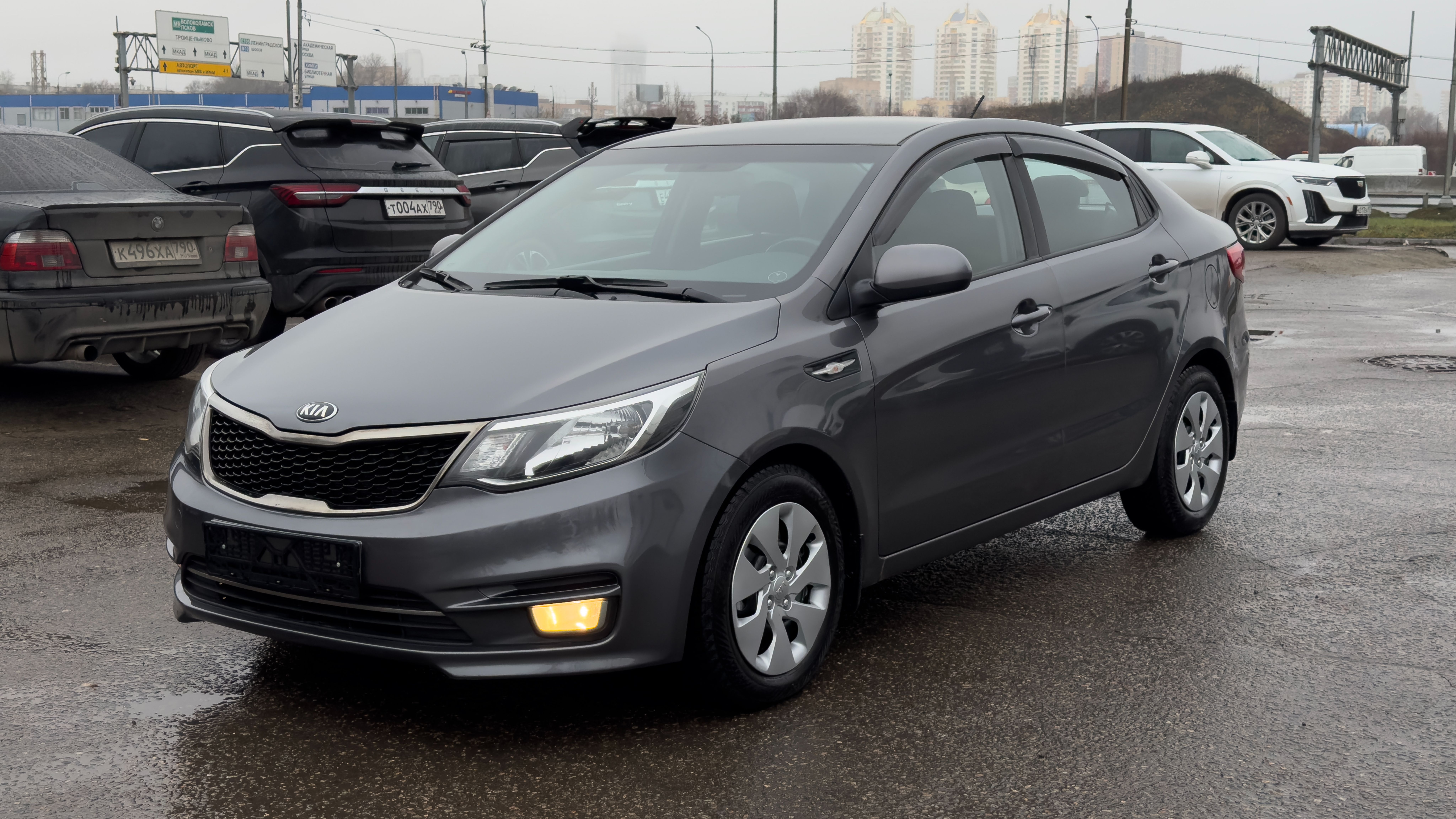 KIA RIO (2017) смотреть онлайн