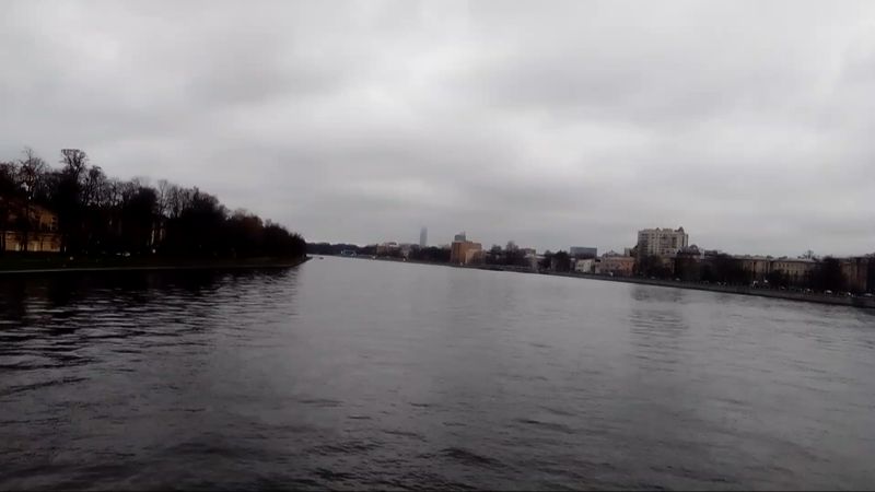 Лахта-центр виден только наполовину смотреть онлайн