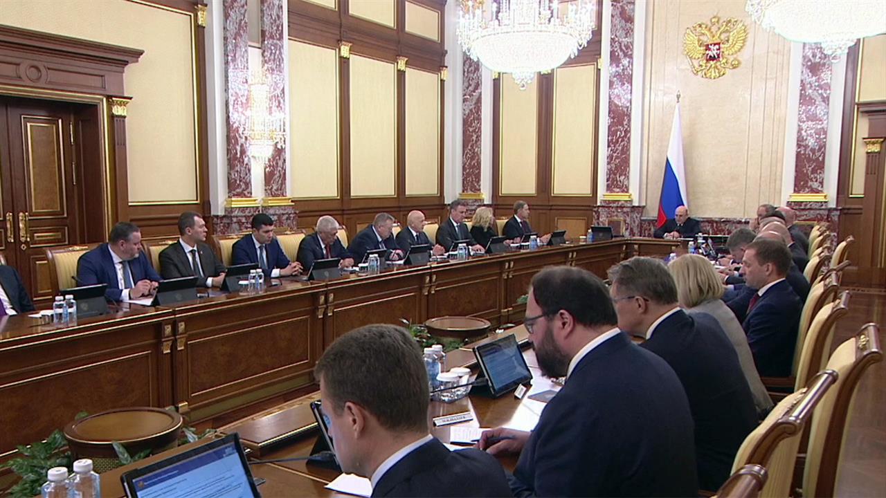 Почти 1,5 миллиарда рублей выделят регионам для поддержки промышленных предприятий