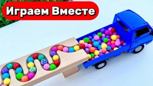 ИГРАЕМ ВМЕСТЕ В МАШИНКИ И ДЕРЕВЯННЫЕ ГОРКИ С ШАРИКАМИ 🟠🟠🟠 АСМР ВИДЕО ДЛЯ ДЕТЕЙ